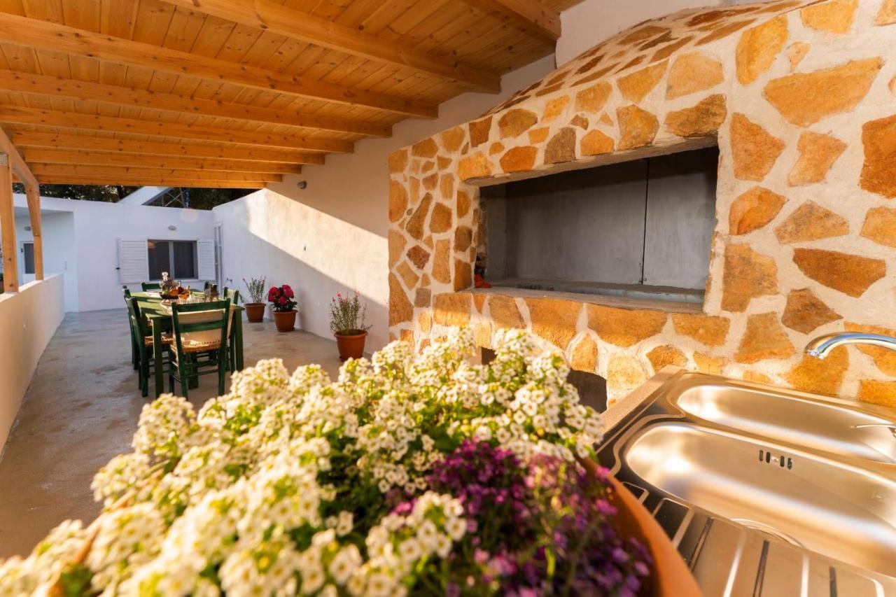Вилла Mano'S House Триопетра Экстерьер фото